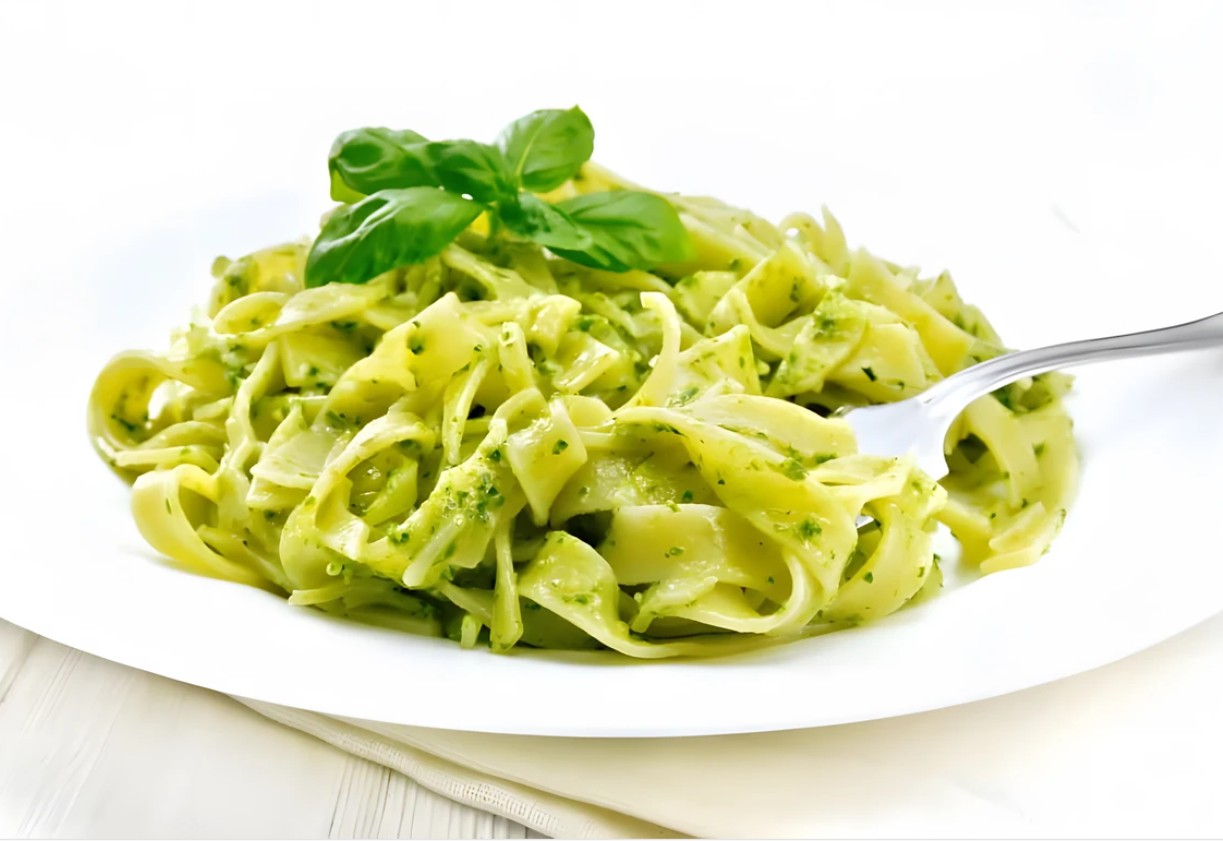 Tagliatelle al Pesto